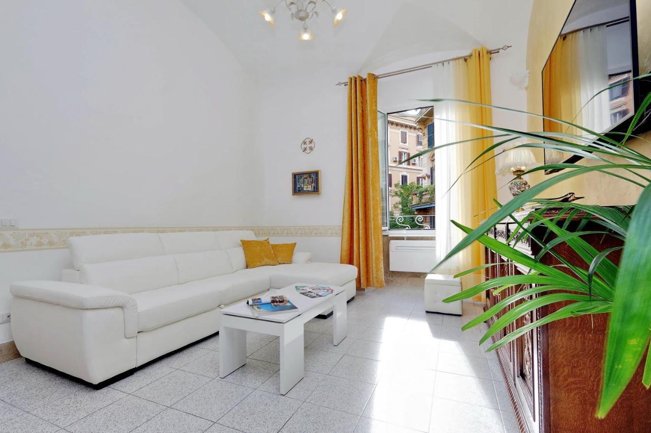 Apartmán Gemma Domus Řím Exteriér fotografie